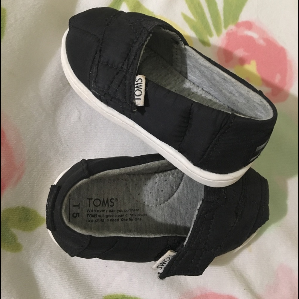 Black Quilted Tiny TOMS Classics, size T5